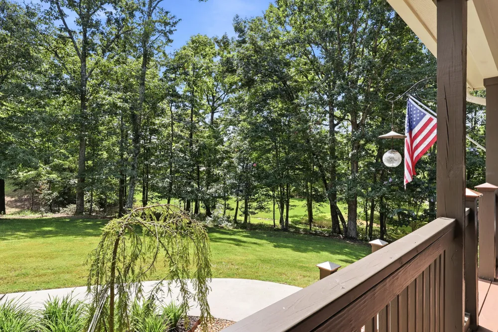 1625 River Bluffs Drive Jasper, TN 37347