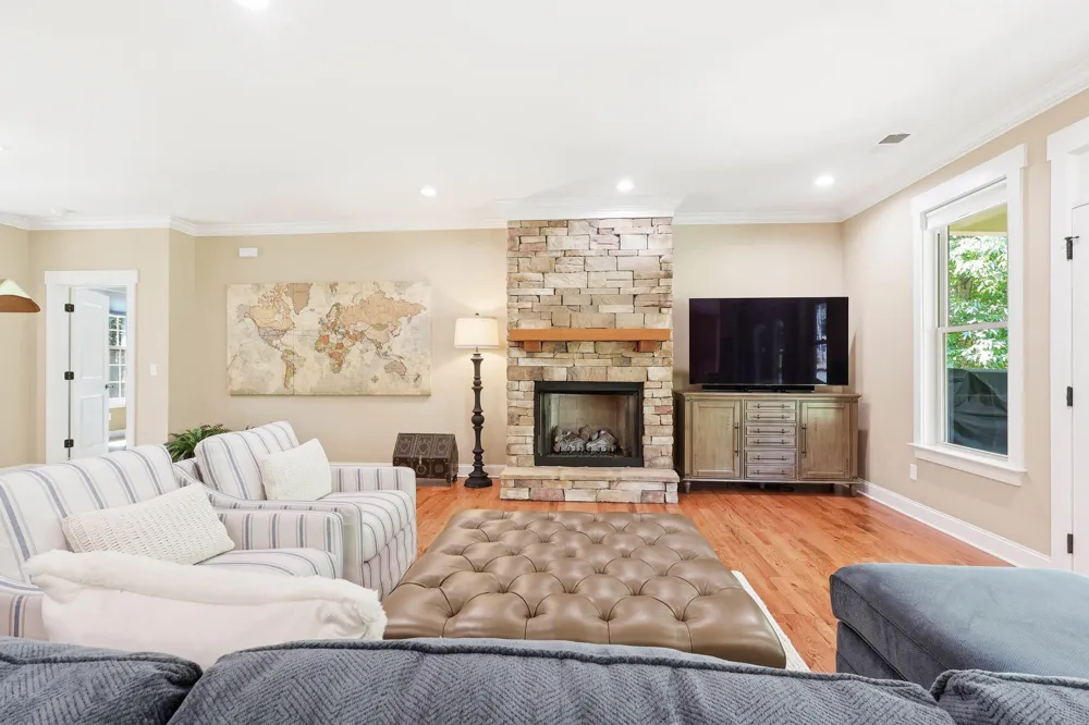 1625 River Bluffs Drive Jasper, TN 37347