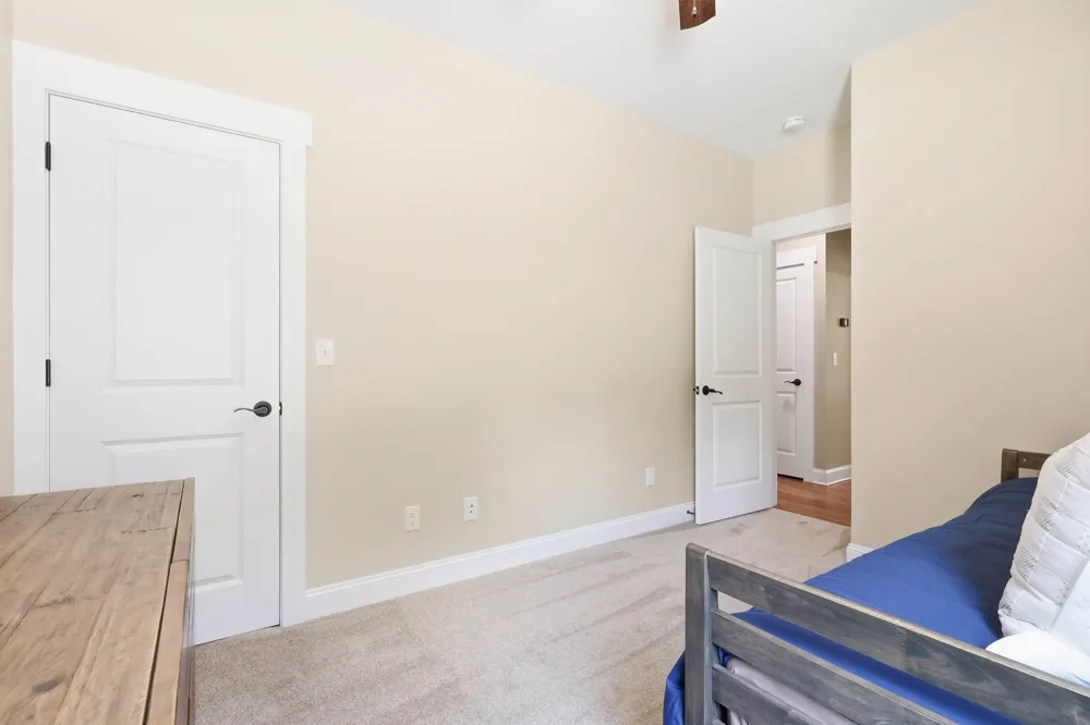 1625 River Bluffs Drive Jasper, TN 37347