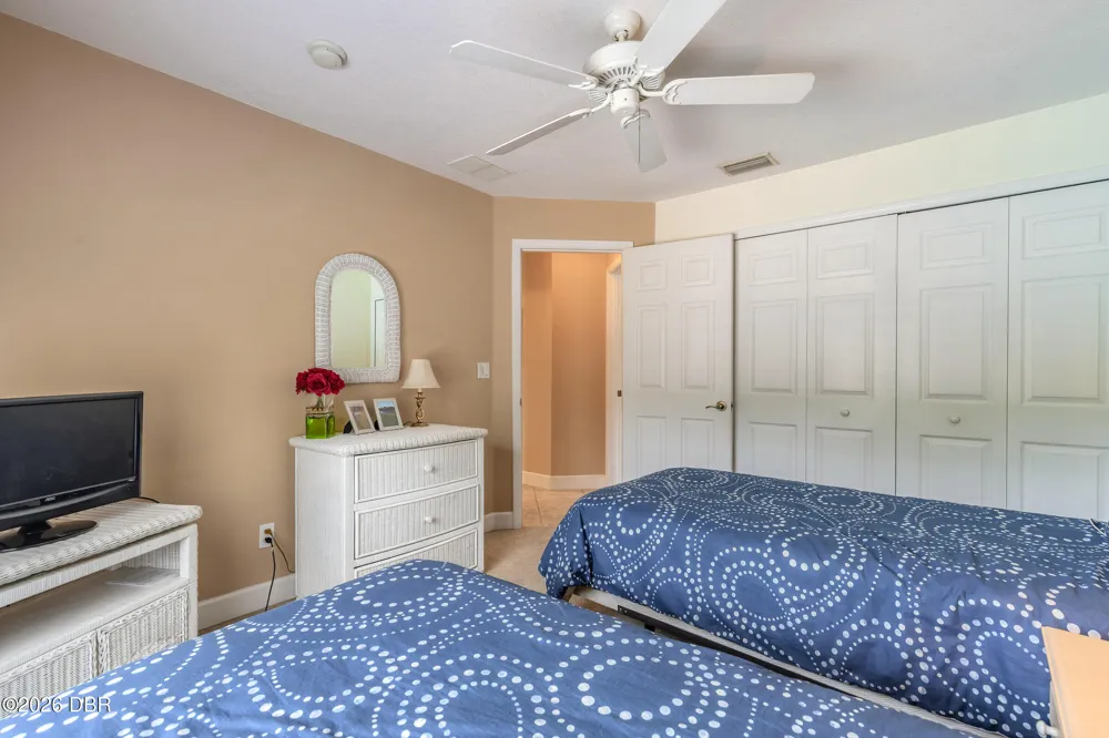 1283 Royal Pointe Lane Ormond Beach, FL 32174