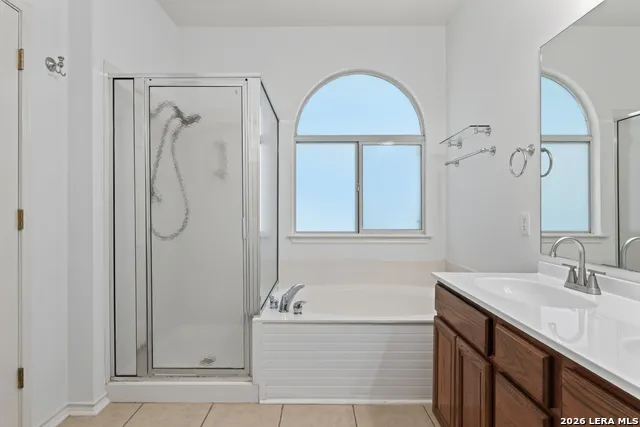 14627 TIOGA BND Helotes, TX 78023