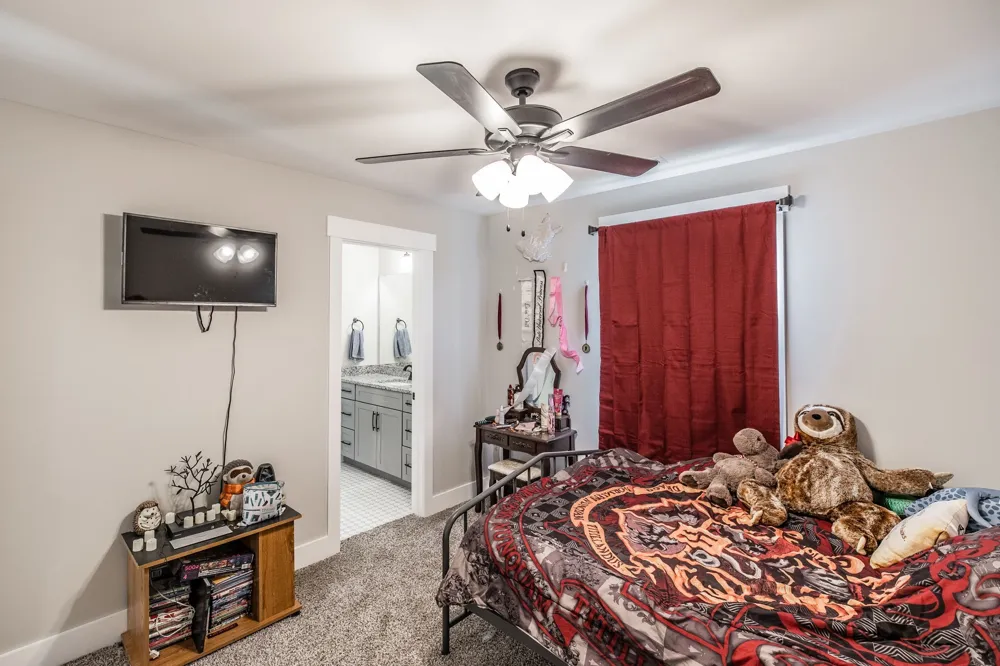 1017 Camden Trl Greenbrier, TN 37073