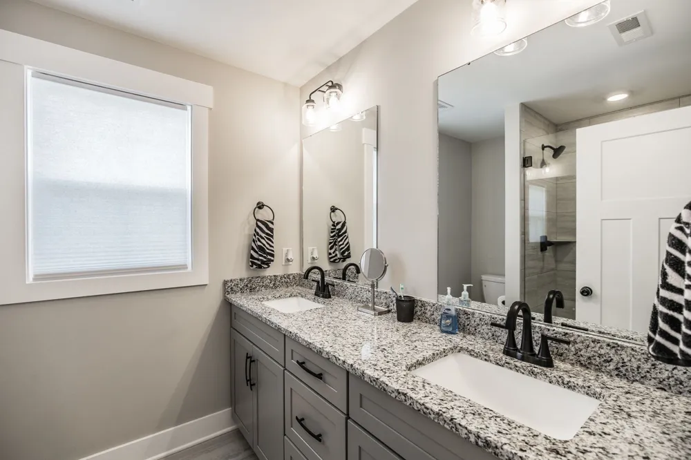 1017 Camden Trl Greenbrier, TN 37073