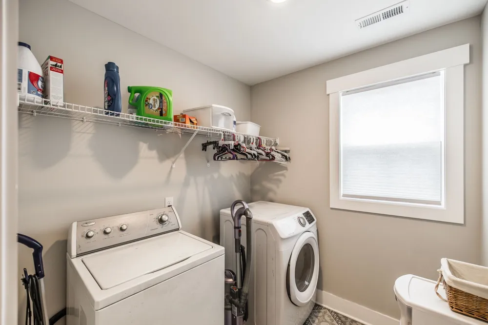 1017 Camden Trl Greenbrier, TN 37073