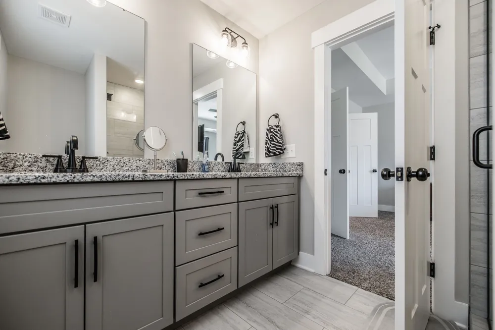 1017 Camden Trl Greenbrier, TN 37073