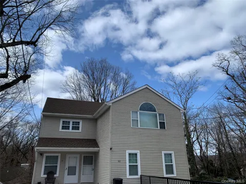 32 Hammond Road