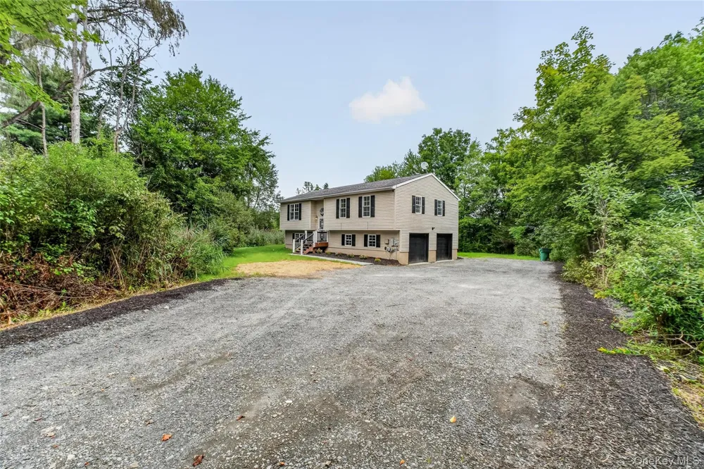 694 State Route 32 Wallkill, NY 12589