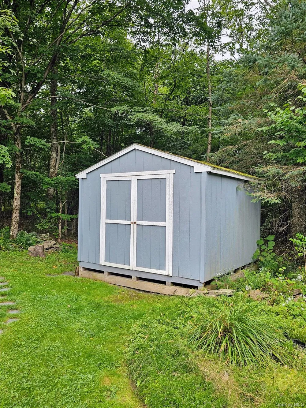 27 Fox Run Woodridge, NY 12789