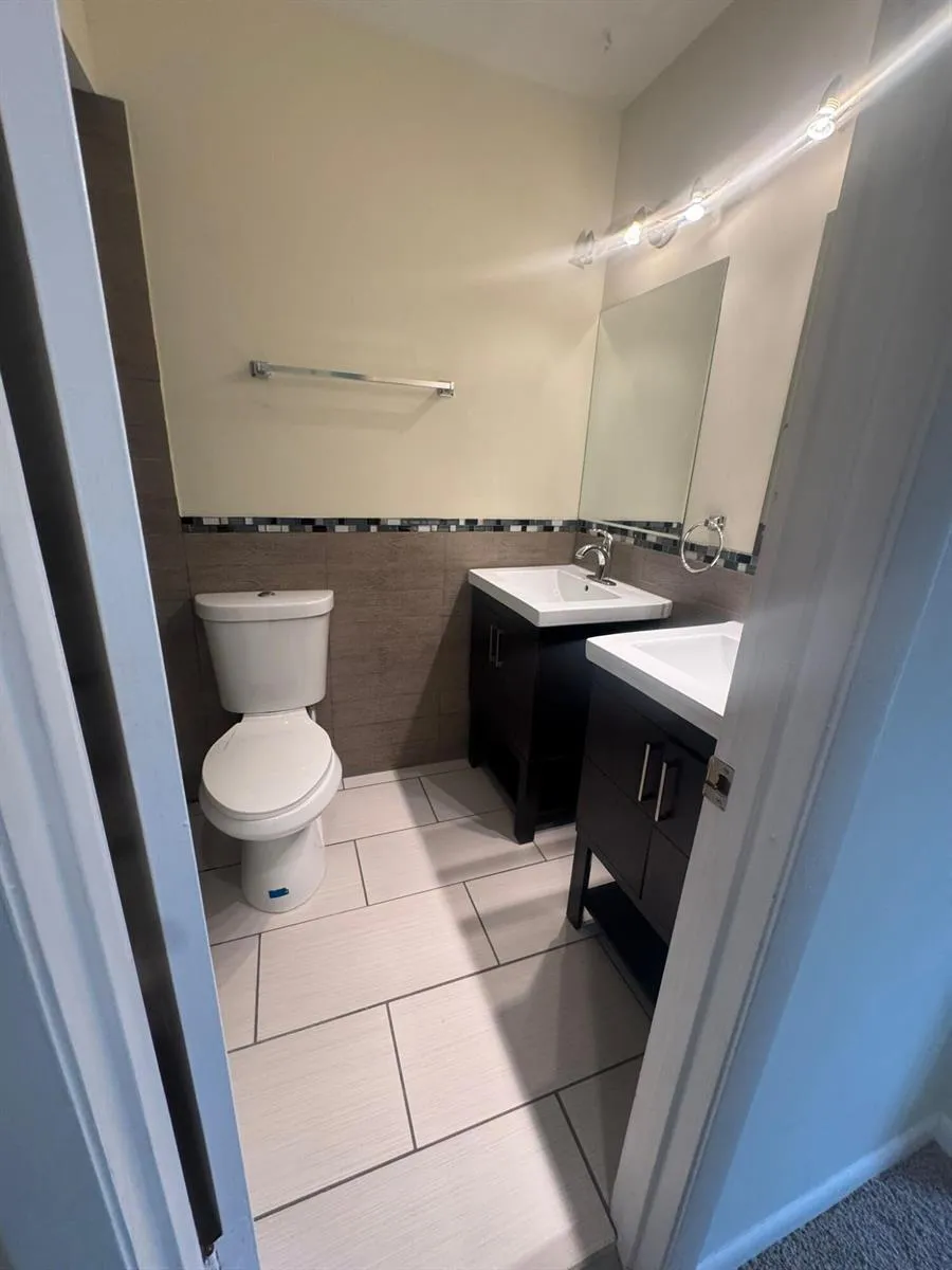 11976 SHAKERWOOD LANE Wellington, FL 33414