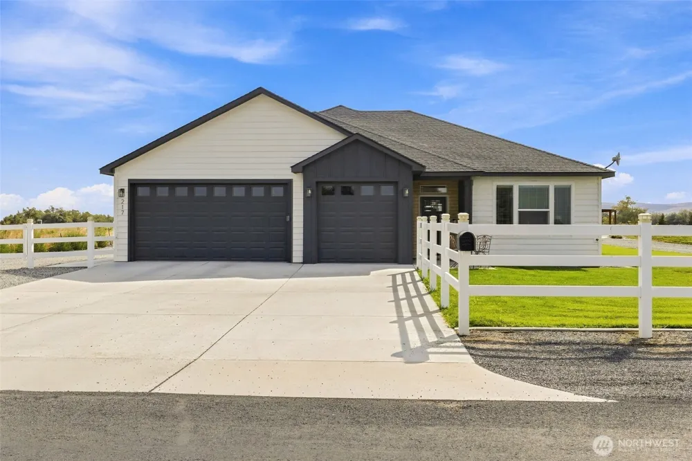 217 Lower County Line Rd Prosser, WA 99350