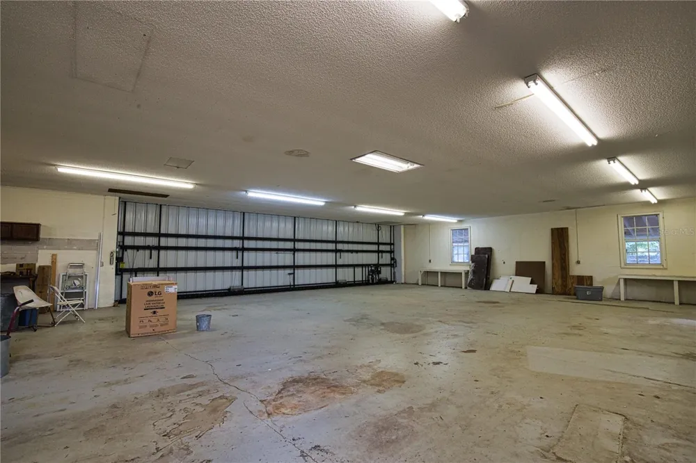 916 BAYSHORE DRIVE Englewood, FL 34223