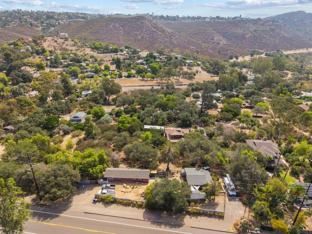 9704 Del Dios Highway Escondido, CA 92029