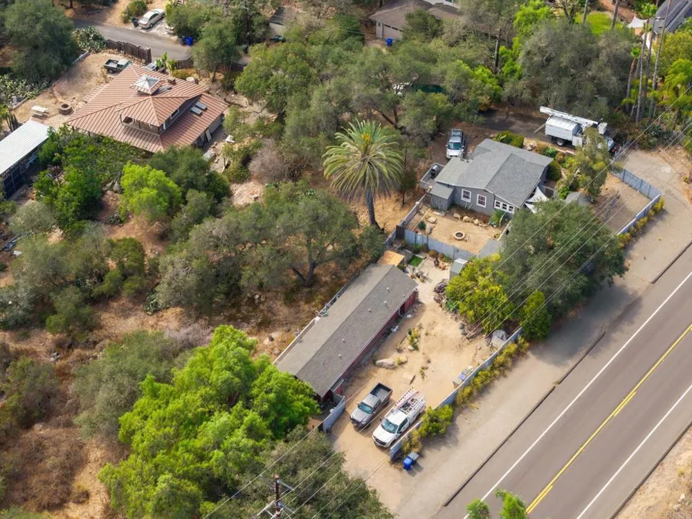 9704 Del Dios Highway Escondido, CA 92029