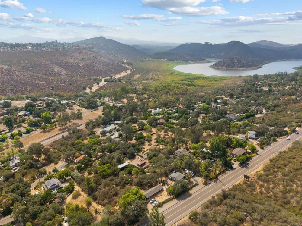 9704 Del Dios Highway Escondido, CA 92029