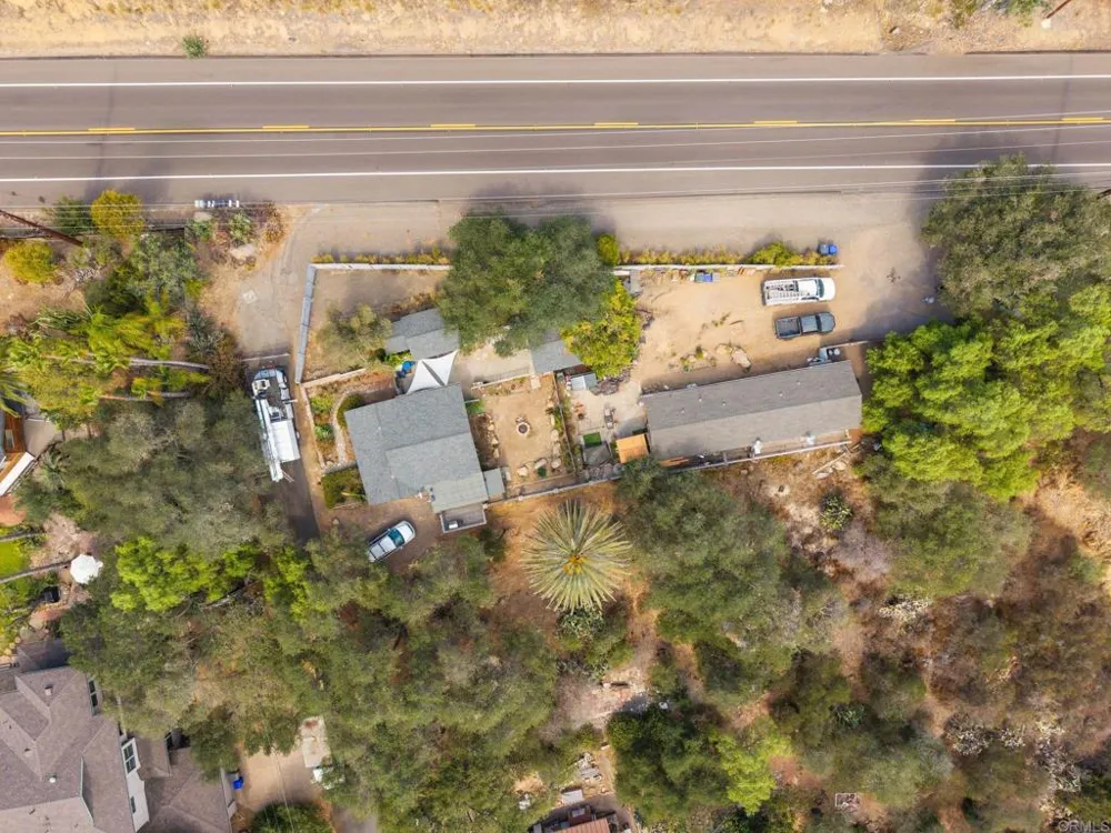 9704 Del Dios Highway Escondido, CA 92029