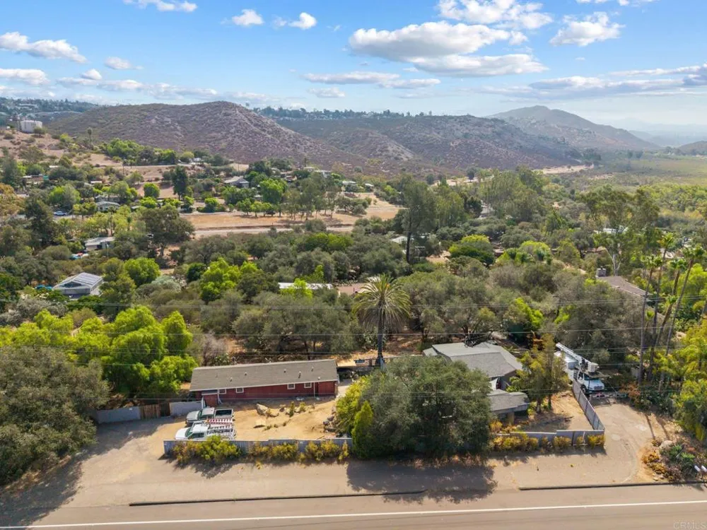 9704 Del Dios Highway Escondido, CA 92029