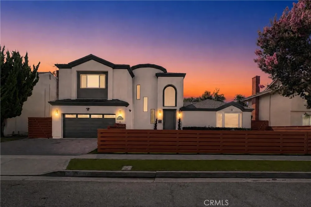 18871 Santa Marta Street Fountain Valley, CA 92708