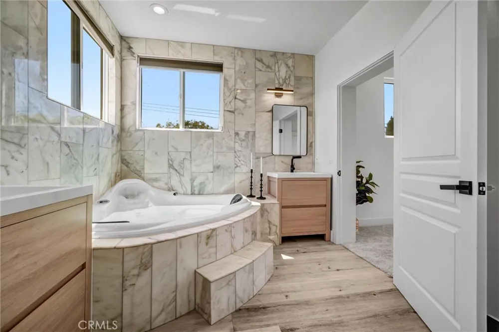 18871 Santa Marta Street Fountain Valley, CA 92708