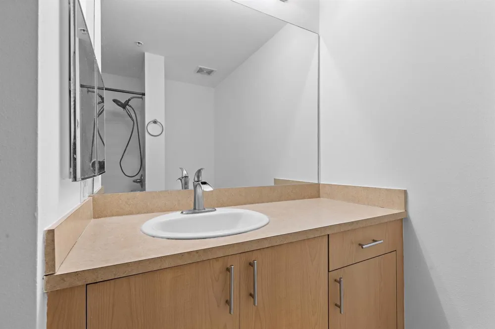 533 NE 3rd Avenue #425 Fort Lauderdale, FL 33301