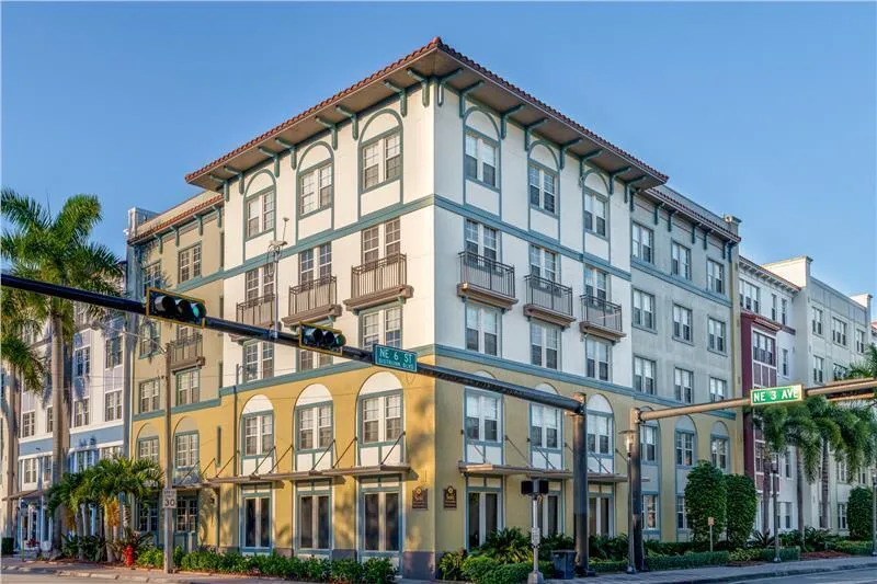 533 NE 3rd Avenue #425 Fort Lauderdale, FL 33301