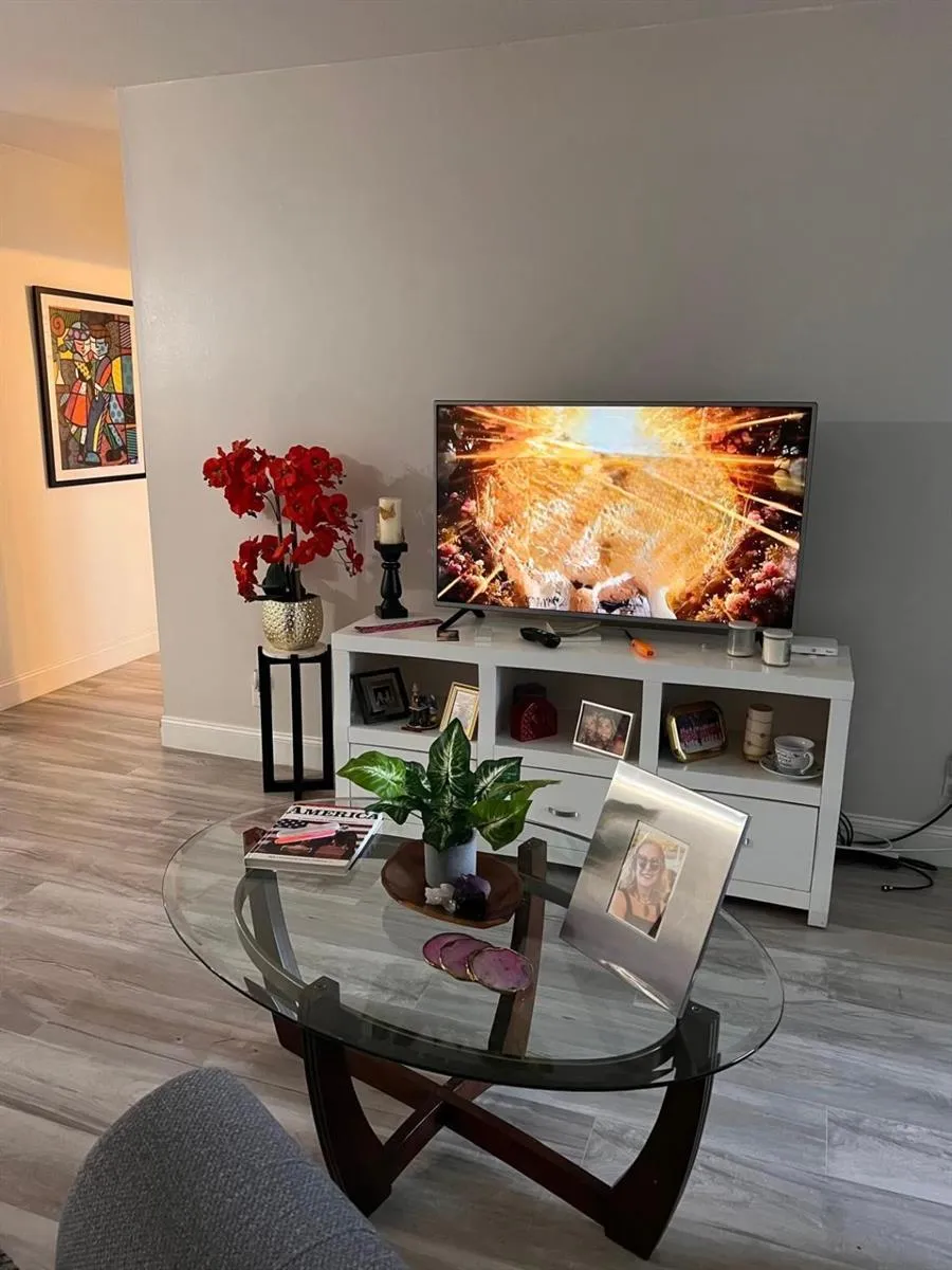 2131 NE 1ST COURT #203 Boynton Beach, FL 33435