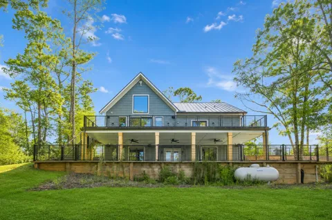 172 Blue Pond Circle