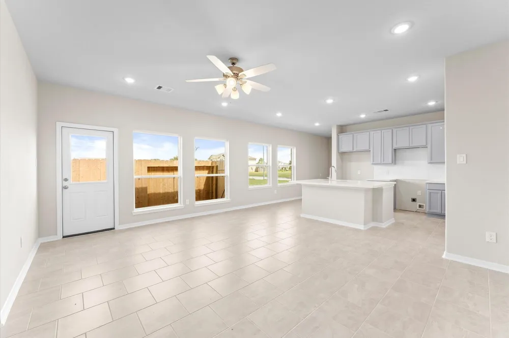 1364 Mixander Way La Porte, TX 77571