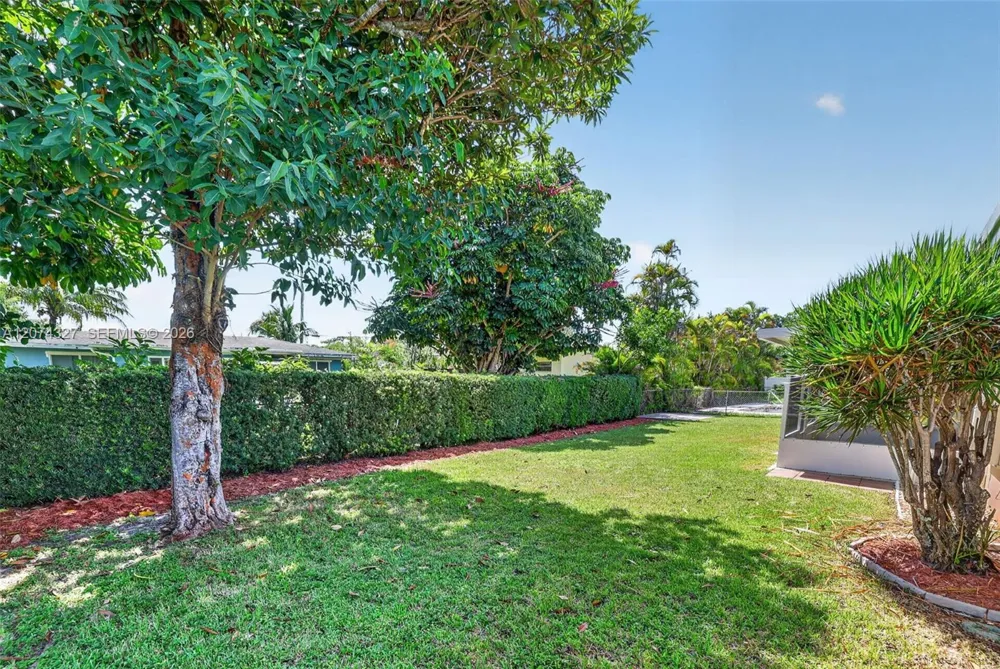 148 SW 126th Ave Plantation, FL 33325