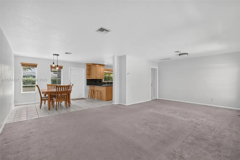 148 SW 126th Ave Plantation, FL 33325