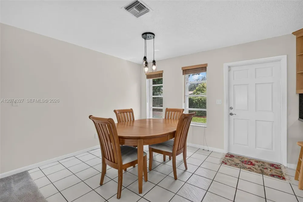 148 SW 126th Ave Plantation, FL 33325