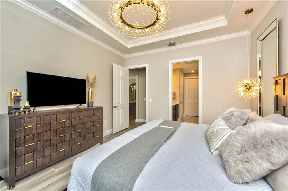 9761 Willet Court Naples, FL 34120