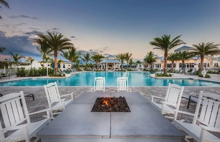 9761 Willet Court Naples, FL 34120