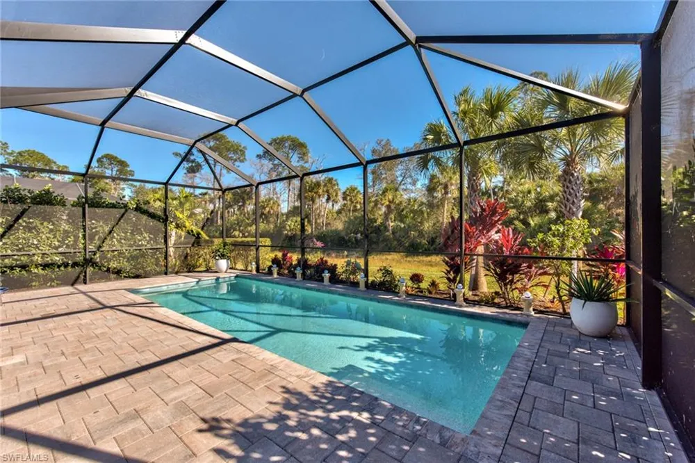 9761 Willet Court Naples, FL 34120