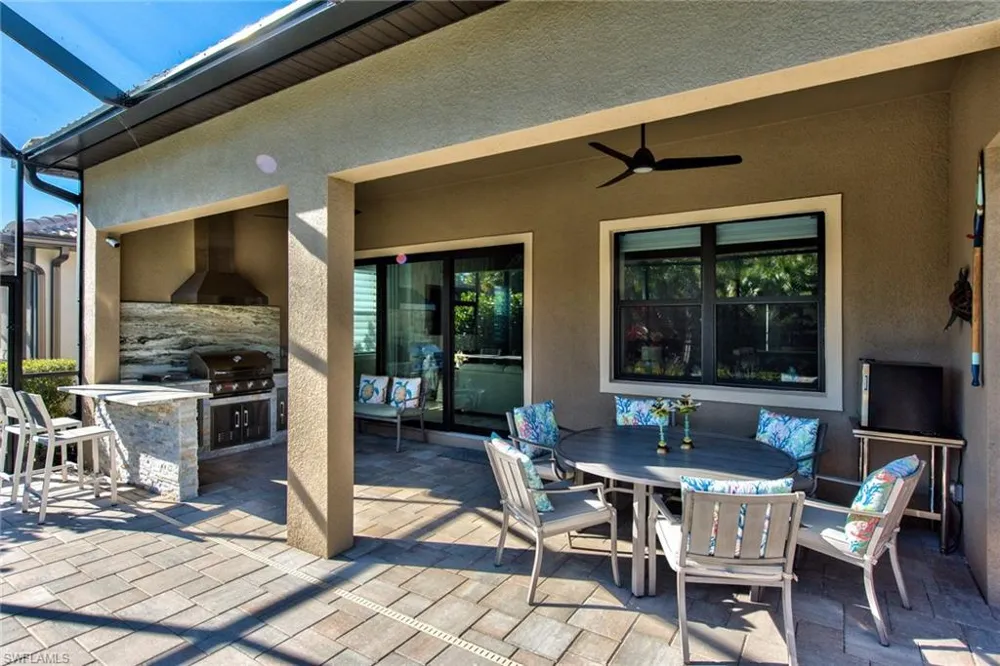 9761 Willet Court Naples, FL 34120