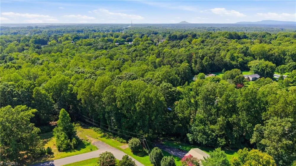 10 Miramar Road Winston-Salem, NC 27105