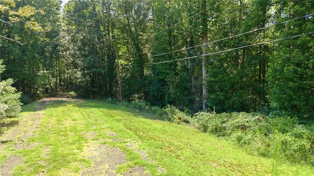 9 Miramar Road Winston-Salem, NC 27105