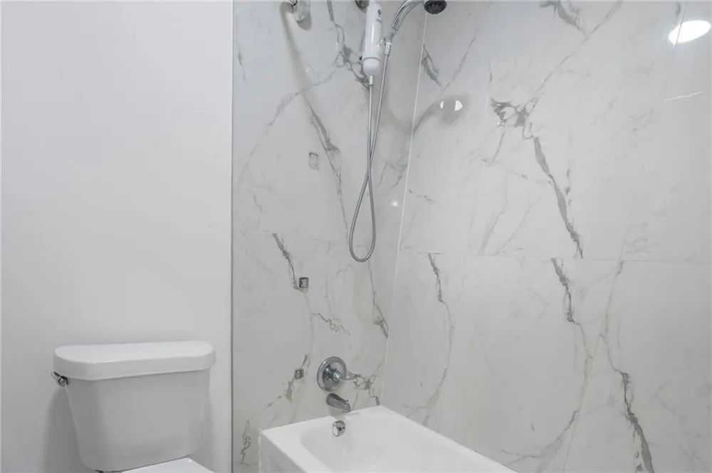 6390 Hawthorne Terrace Peachtree Corners, GA 30092
