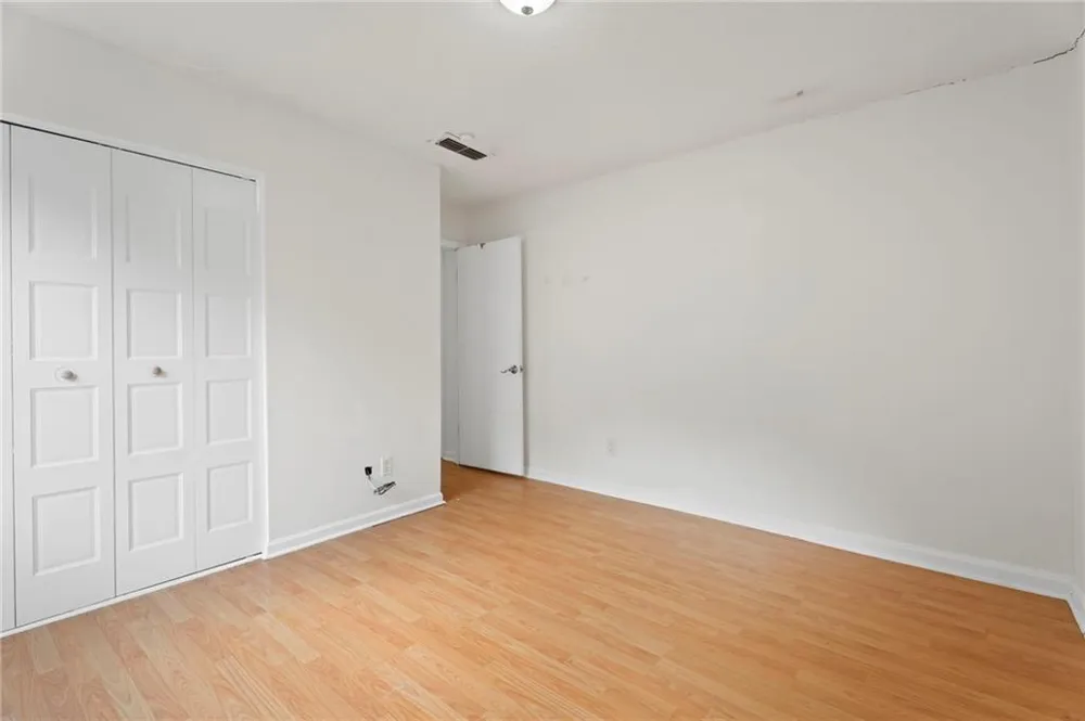 6390 Hawthorne Terrace Peachtree Corners, GA 30092