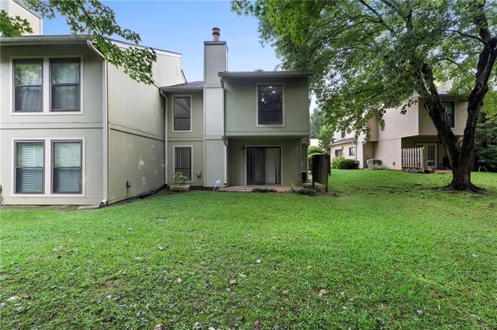 6390 Hawthorne Terrace Peachtree Corners, GA 30092