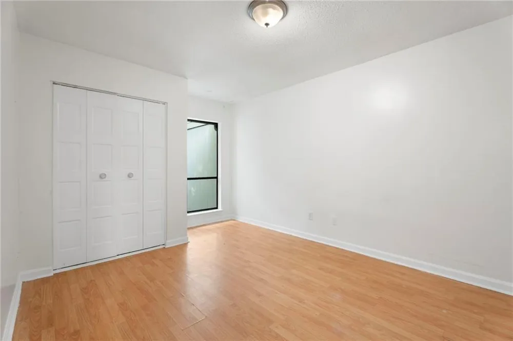 6390 Hawthorne Terrace Peachtree Corners, GA 30092