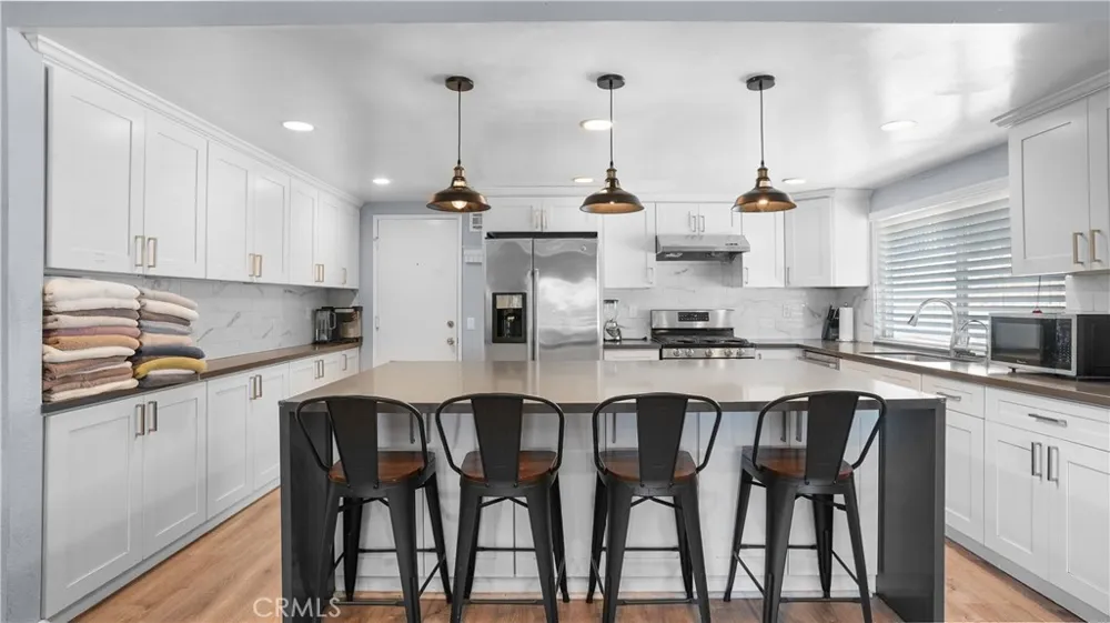 20548 Missionary Ridge Walnut, CA 91789