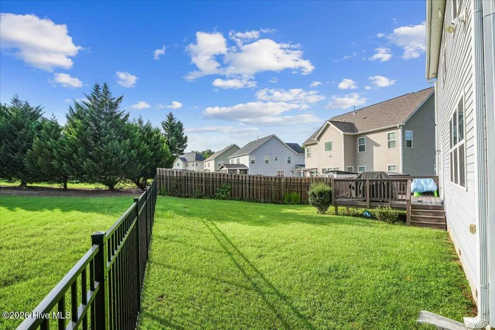 175 Cherry Bark Loop Clayton, NC 27527