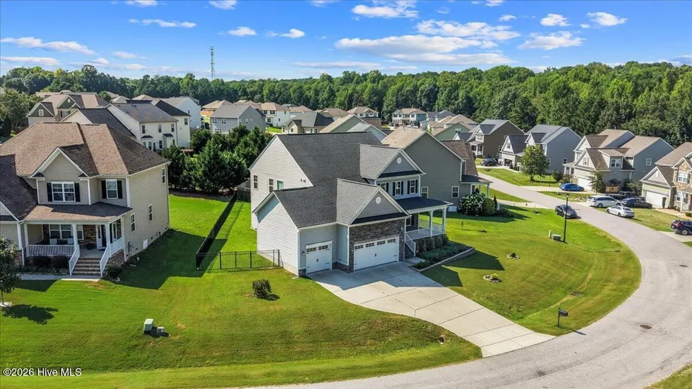 175 Cherry Bark Loop Clayton, NC 27527