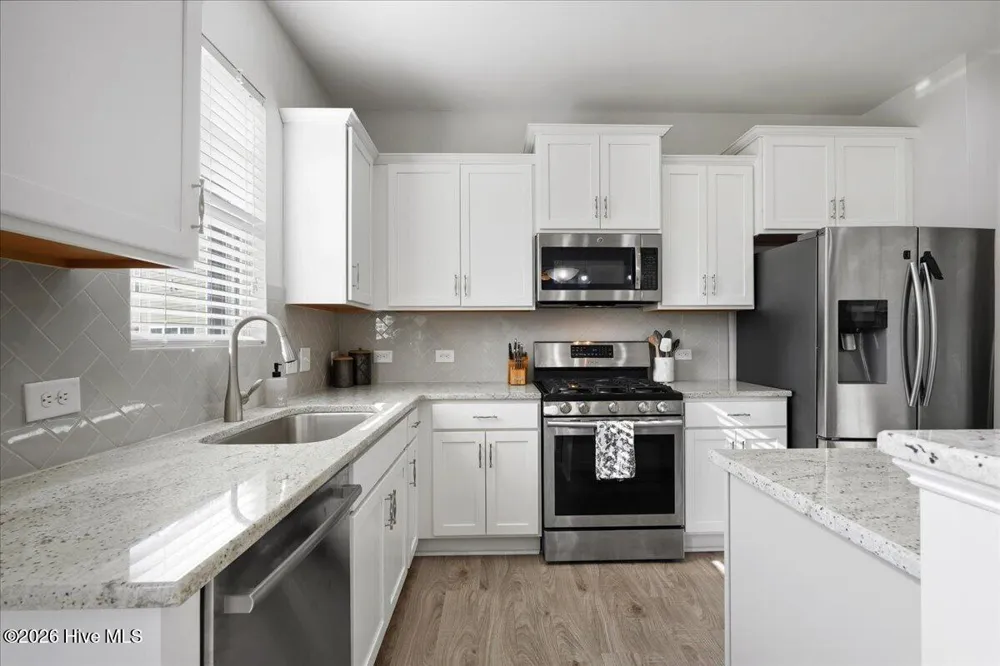 175 Cherry Bark Loop Clayton, NC 27527