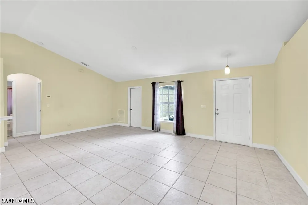 22nd Avenue SE Naples, FL 34117