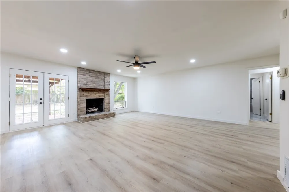 7601 West Gate Boulevard Austin, TX 78745