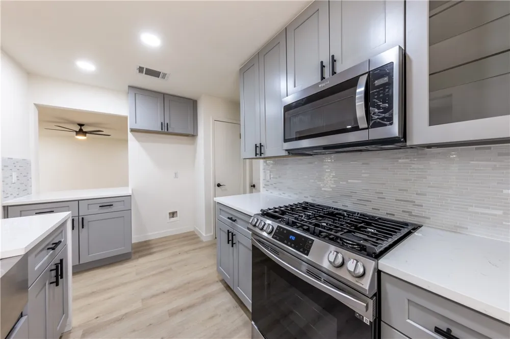 7601 West Gate Boulevard Austin, TX 78745
