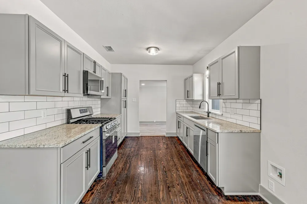 910 3rd Street Graham, TX 76450