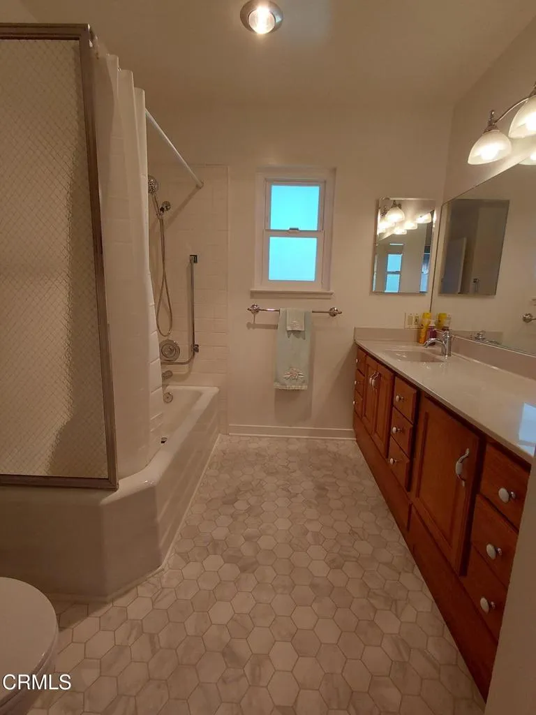 49 W Elfin Green Port Hueneme, CA 93041