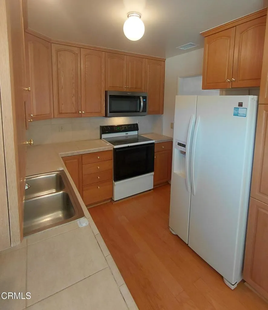 49 W Elfin Green Port Hueneme, CA 93041